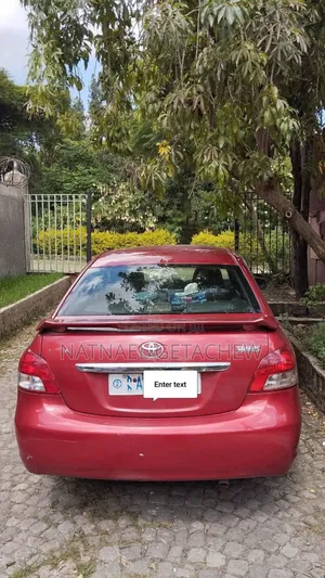 Toyota Yaris 2008 Red