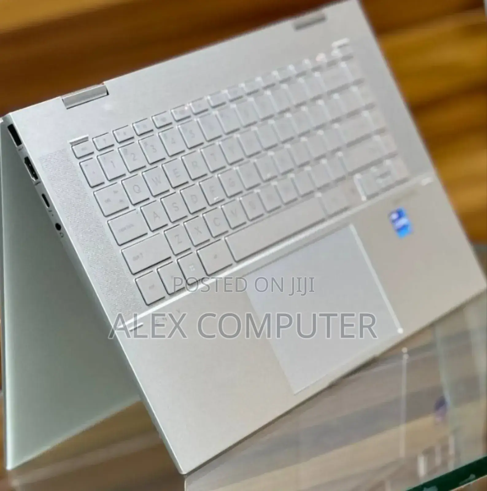 New Laptop HP Envy X360 16GB Intel Core i7 SSD 512GB