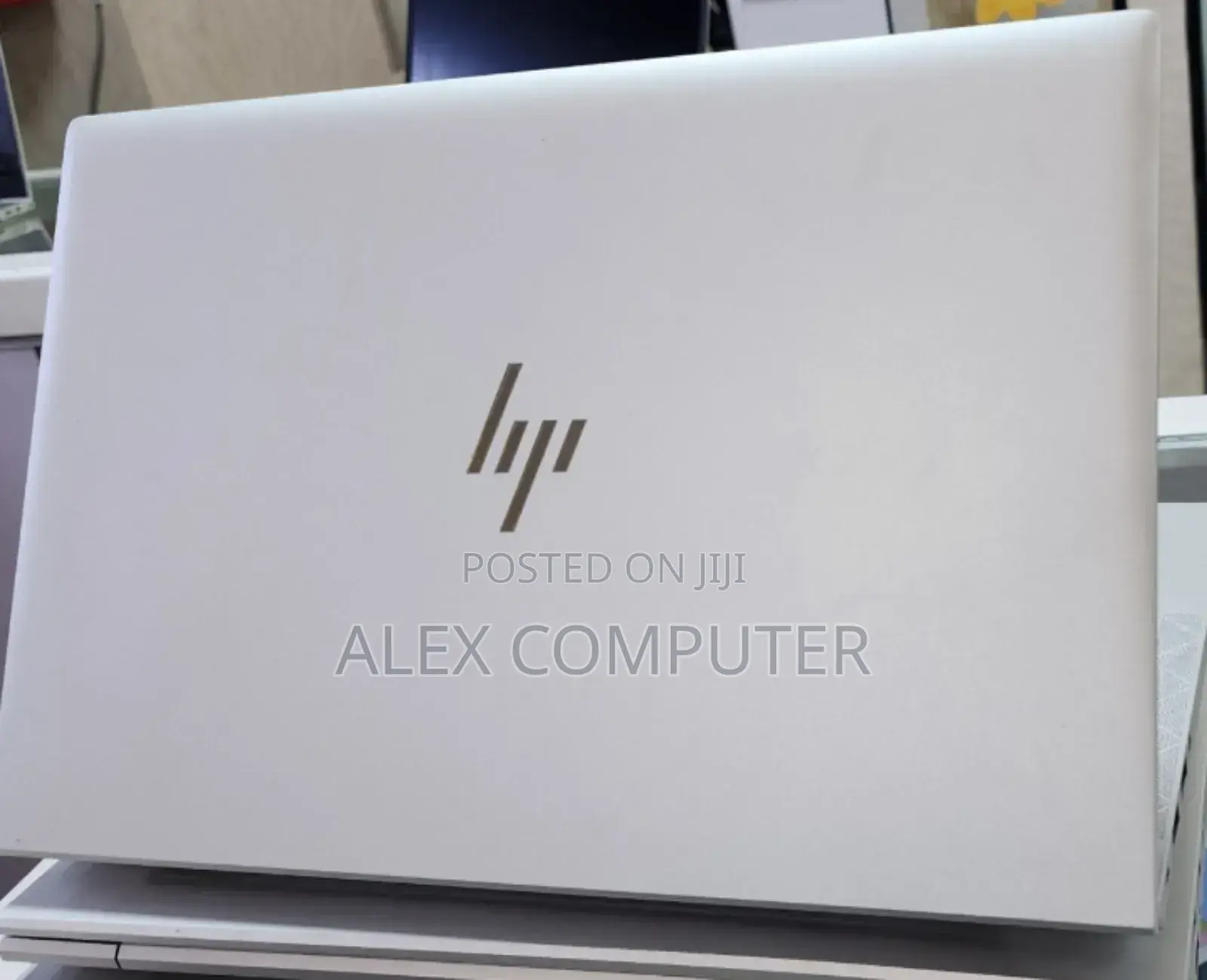 New Laptop HP EliteBook 845 G8 16GB AMD Ryzen 5 SSD 512GB