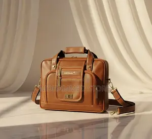 Photo - ኦሪጅናል የሞንትብላንክ ሌዘር ላፕቶፕ ቦርሳ