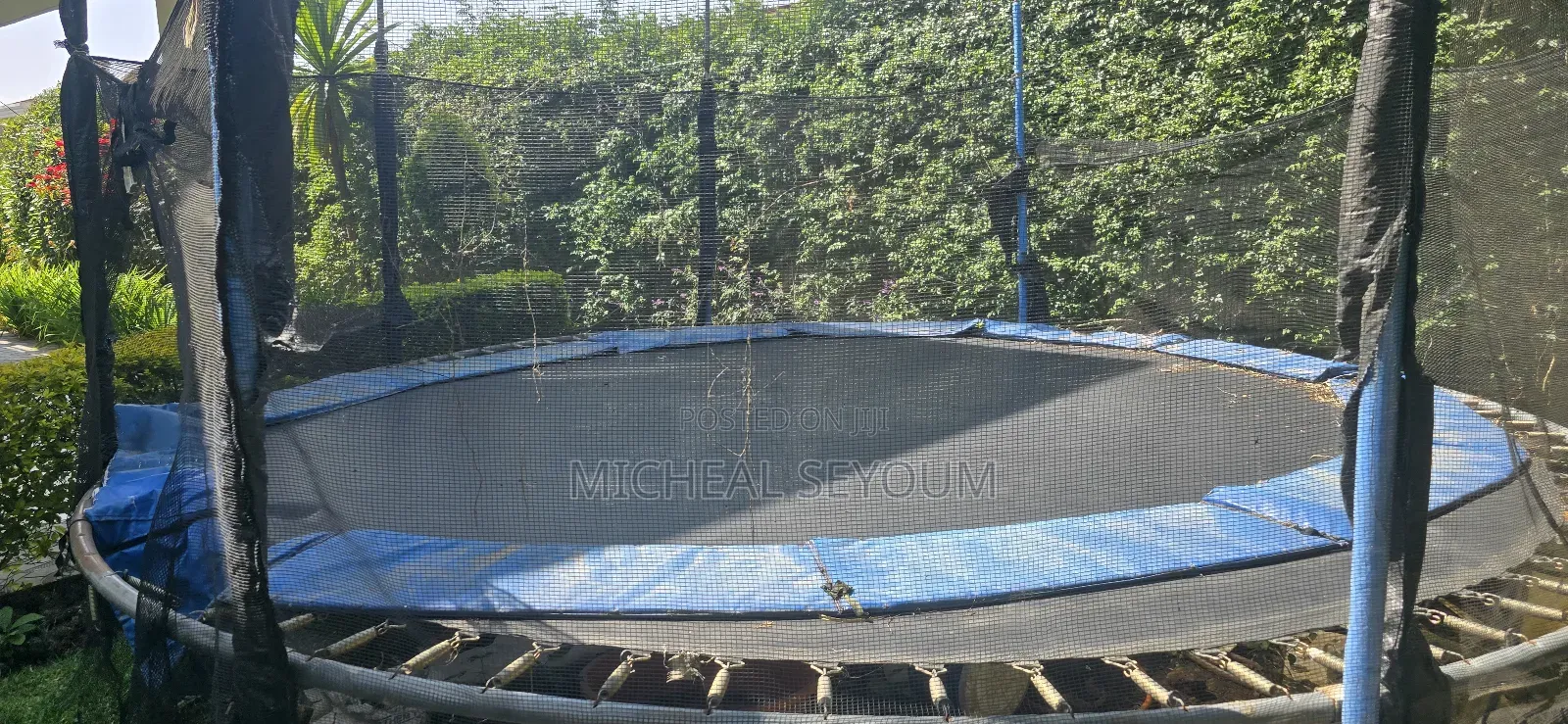 Trampoline