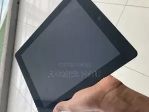 Photo - Apple iPad 4 Wi-Fi 16 GB Silver