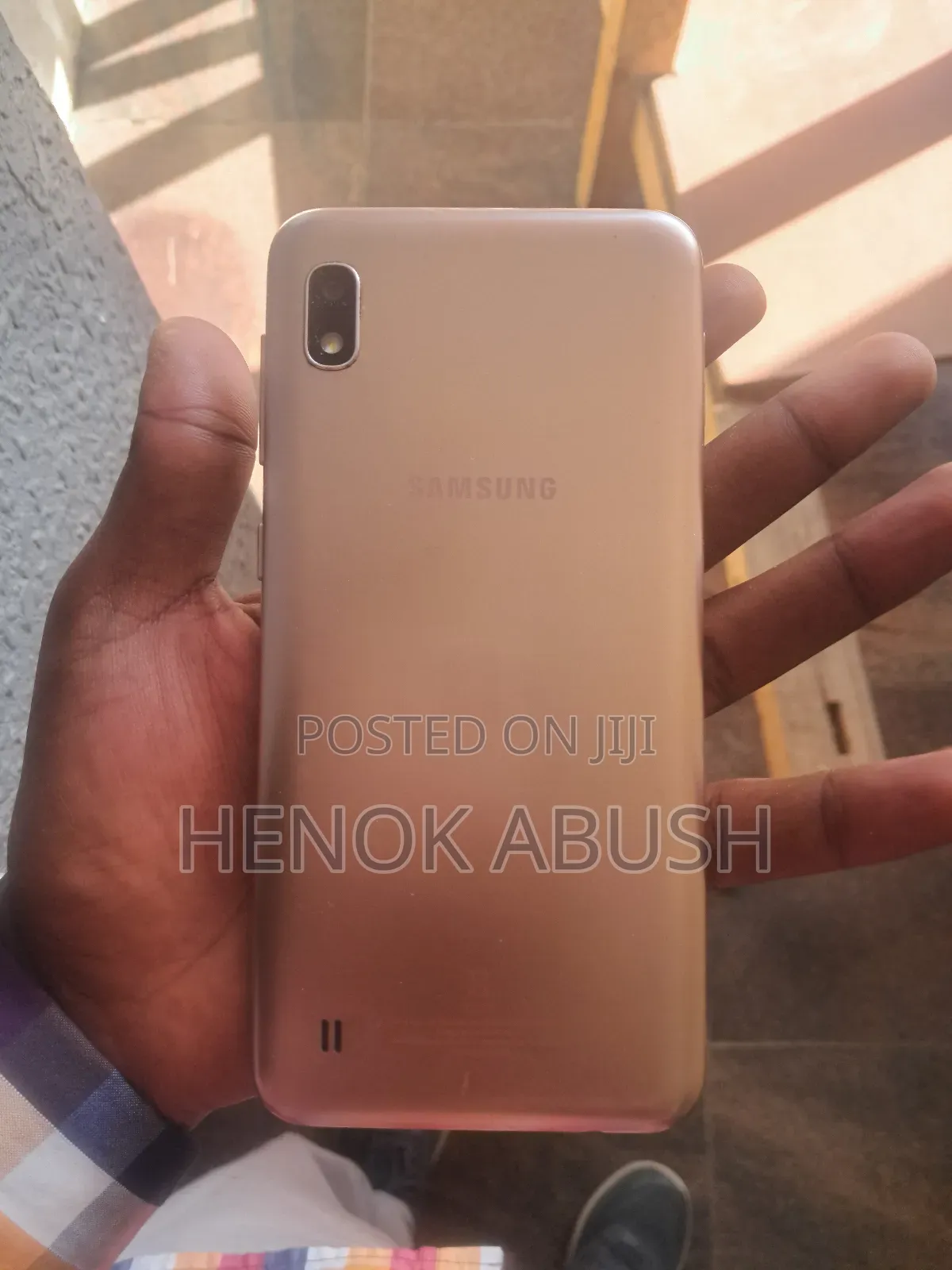 Samsung A10 32 GB Purple