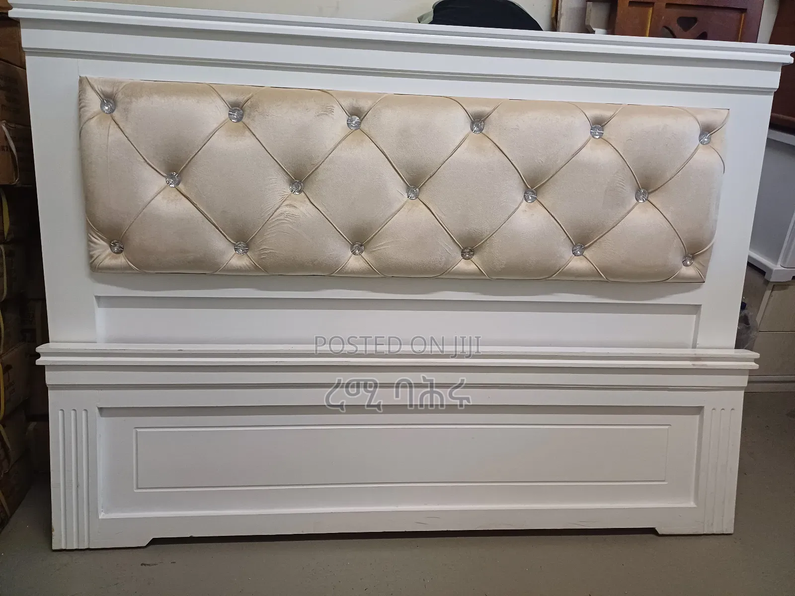 150 Bed Brand New Beddddddddddd Its Whiteeeeeeee