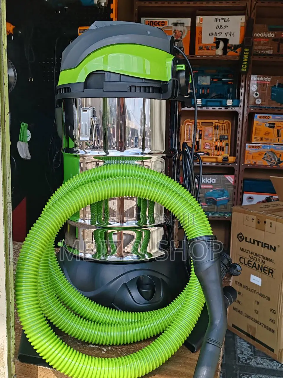 Luti Vacuum Cleaner 30l
