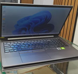 New Laptop HP ZBook 15 16GB Intel Core I7 SSD 512GB