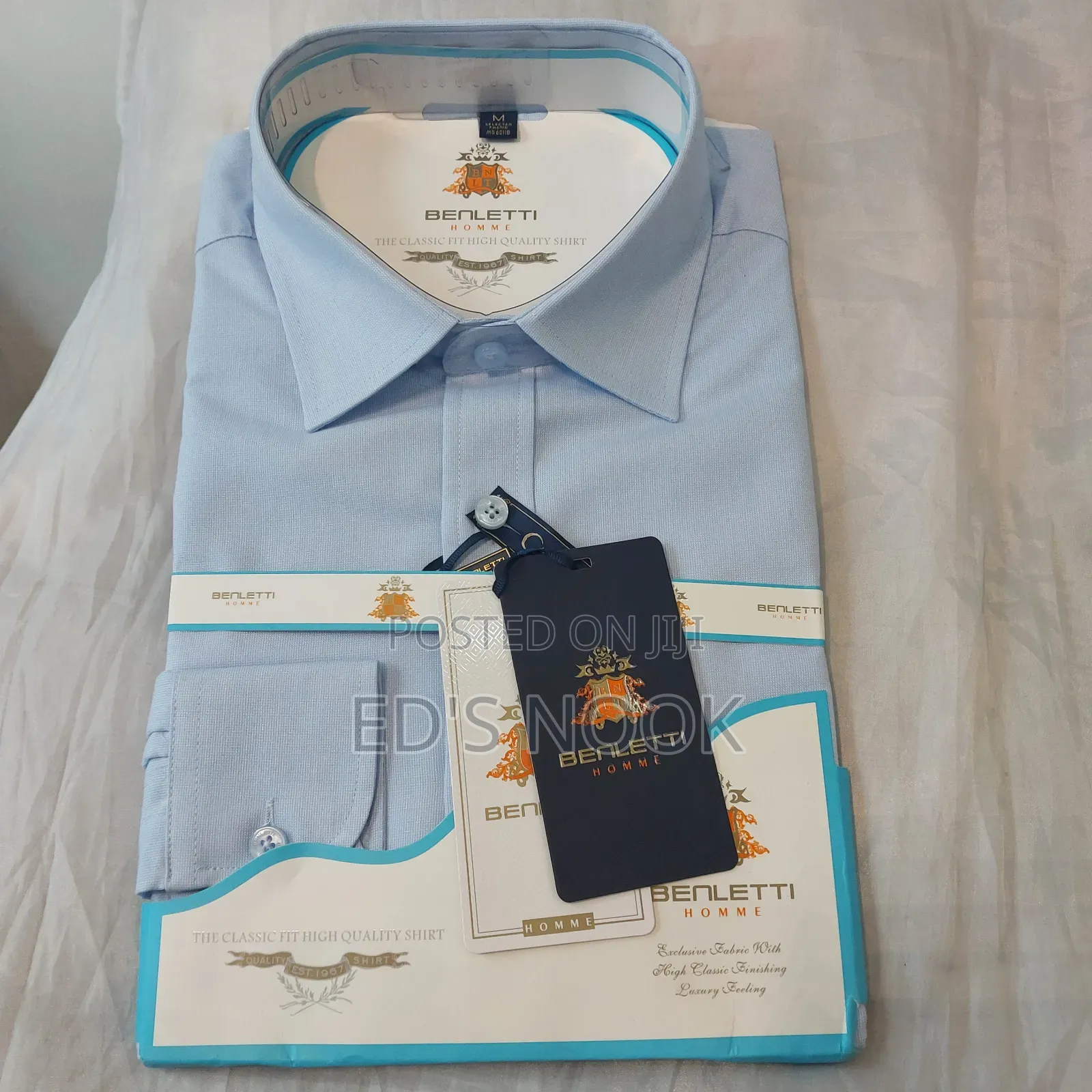 Men’S Light Blue Long-Sleeve Button-Up Shirt – Clean