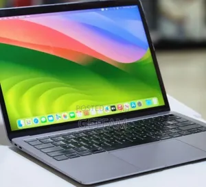 New Laptop Apple MacBook Pro 2019 8GB Intel Core I5 SSD 256GB