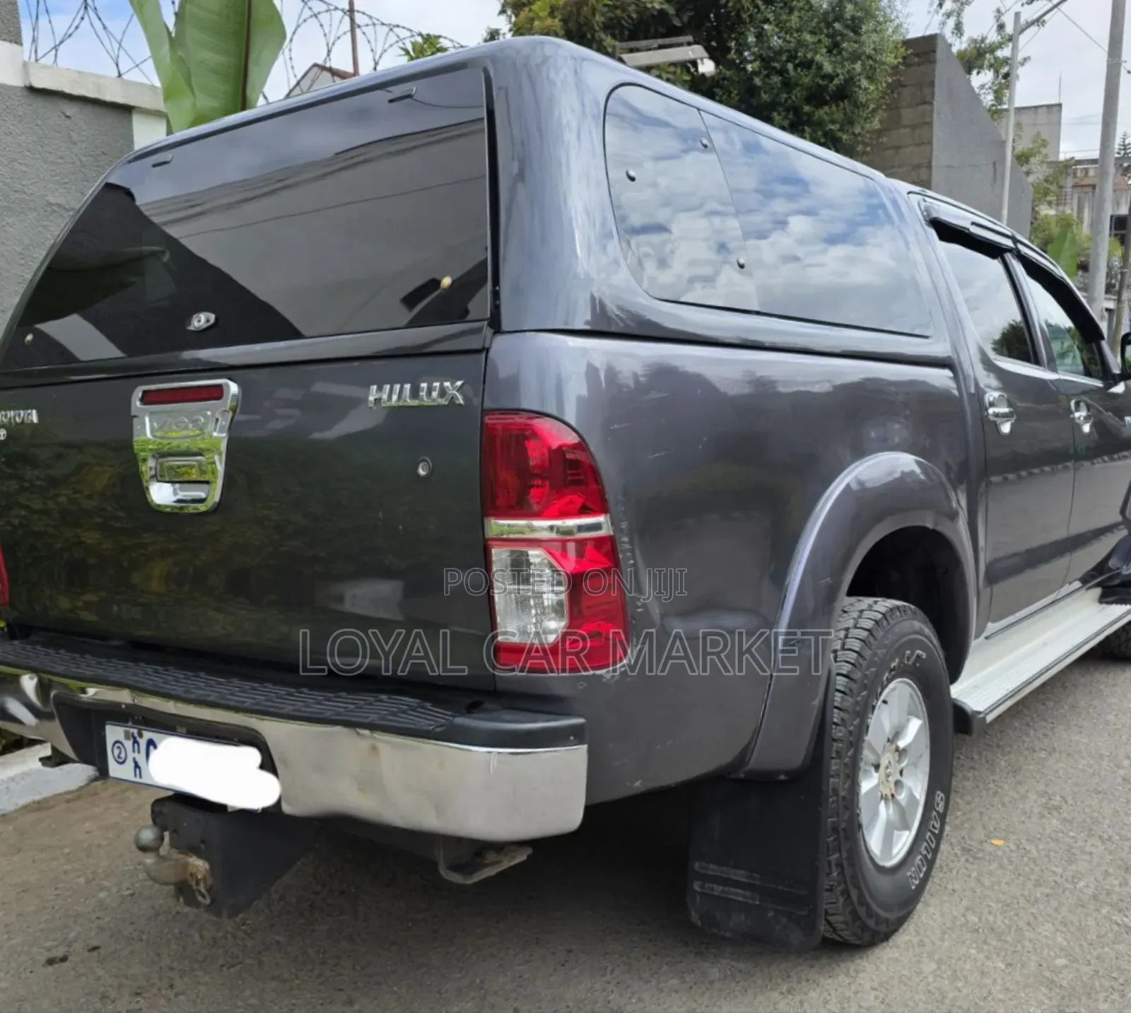 Toyota Hilux 2009 Gray