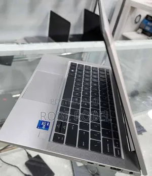 New Laptop HP EliteBook 840 G8 16GB Intel Core I5 SSD 512GB