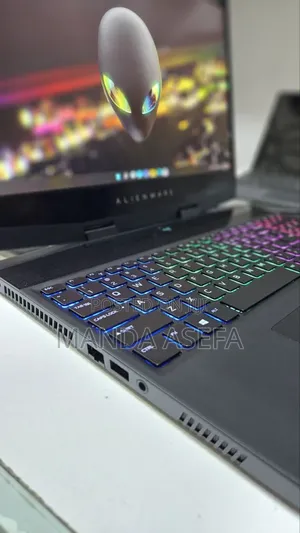 New Laptop Alienware M15 R3 16GB Intel Core I7 SSD 512GB