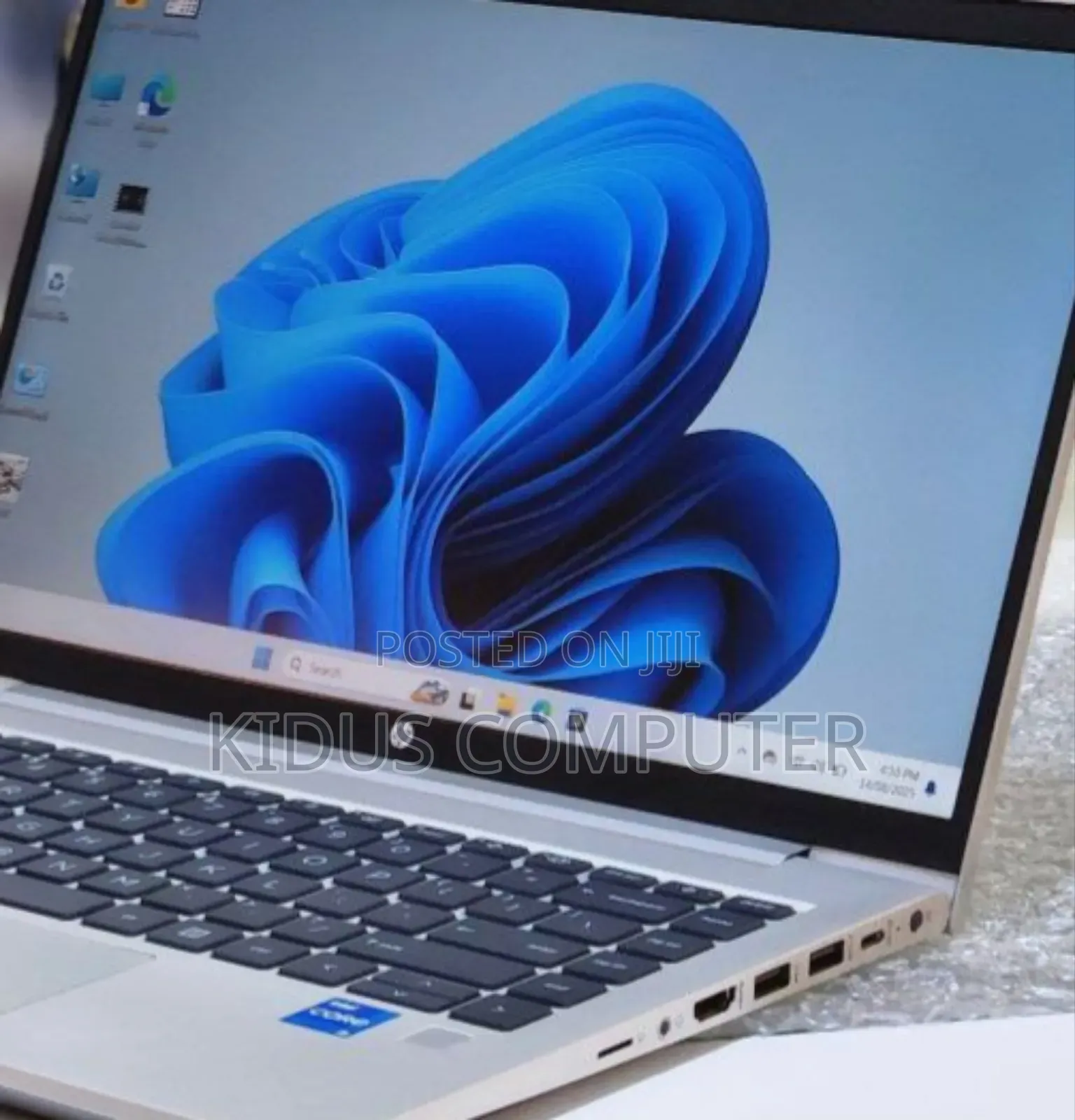 New Laptop HP ProBook 440 G8 8GB Intel Core I5 SSD 256GB