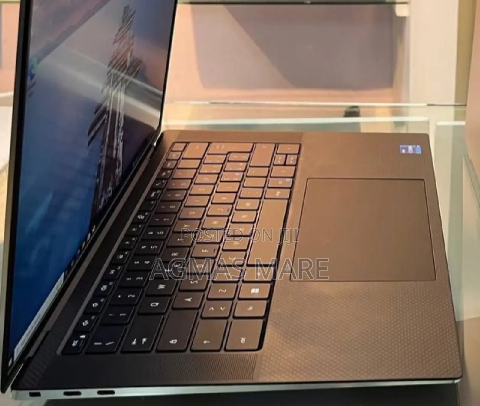 New Laptop Dell 16GB Intel Core I7 SSD 512GB