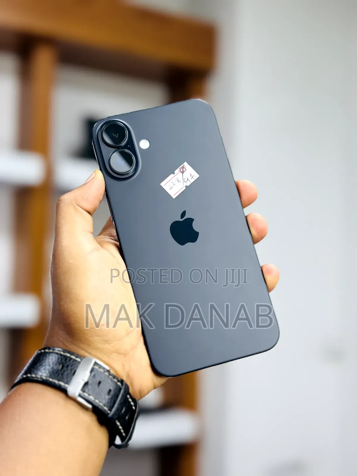 New Apple iPhone 16 Plus 128 GB Black