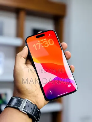 New Apple iPhone 16 Plus 128 GB Black