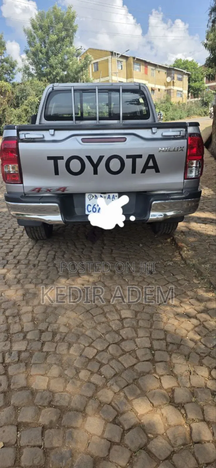 Toyota Hilux 2022 Silver
