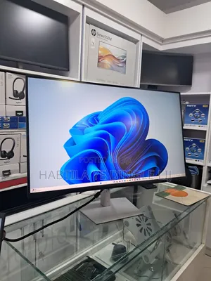 Dell 32 Inch Monitor Freamle