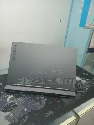 New Laptop Lenovo 24GB Intel Core i7 SSD 512GB