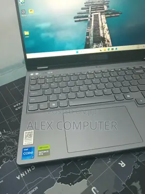 New Laptop Lenovo 24GB Intel Core i7 SSD 512GB