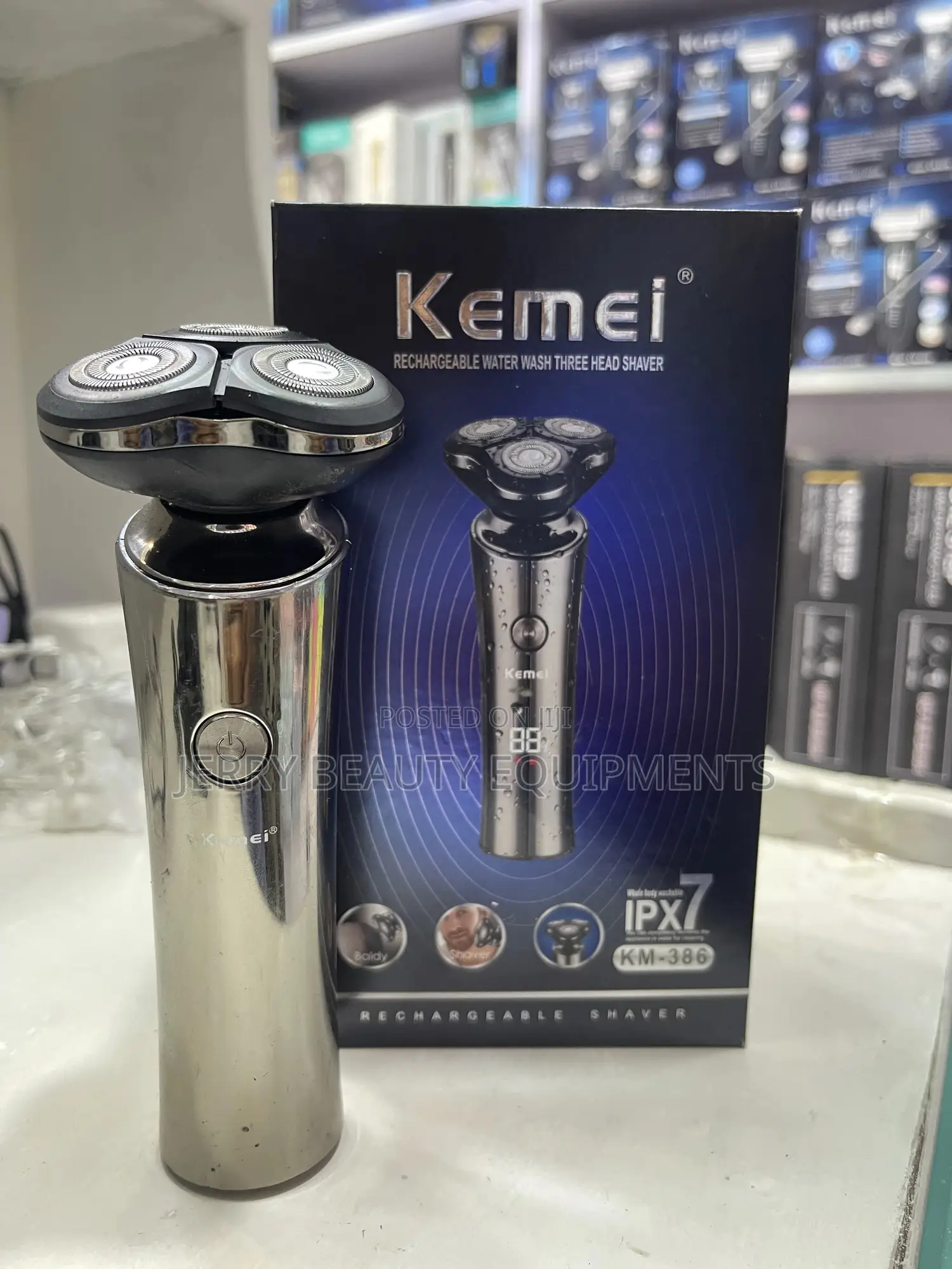 Kemei Km 386 Rechargeable Shaver