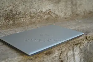 Photo - Laptop Dell Latitude 5310 8GB Intel Core I5 SSD 256GB