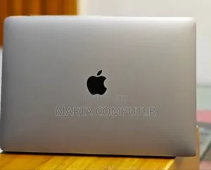 New Laptop Apple MacBook Pro 2019 8GB Intel Core I5 SSD 512GB