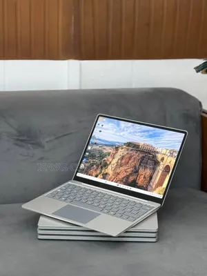 New Laptop Microsoft Surface 16GB Intel Core I5 SSD 512GB