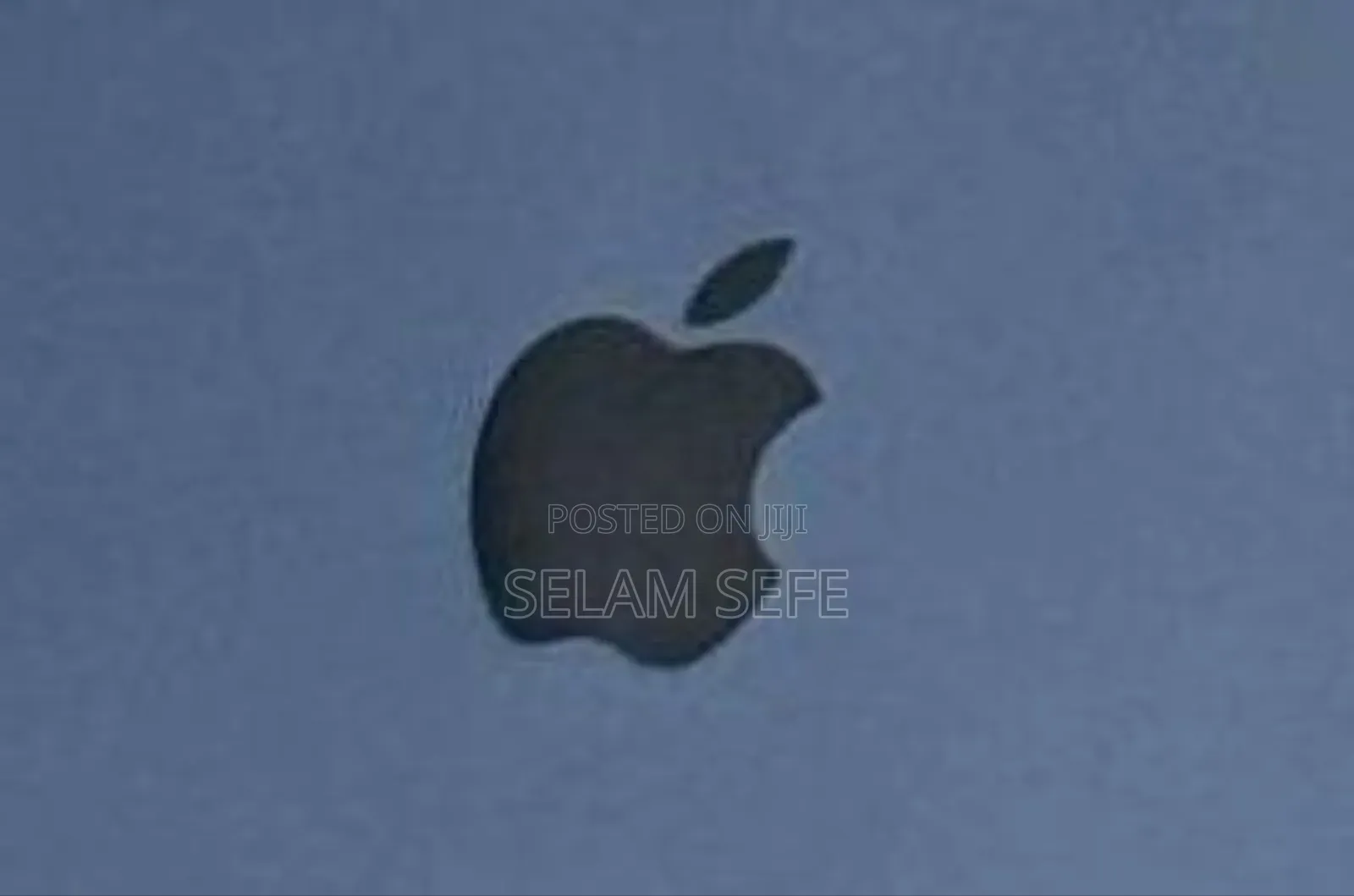 New Laptop Apple MacBook Air 2022 M2 8GB Apple M2 SSD 256GB