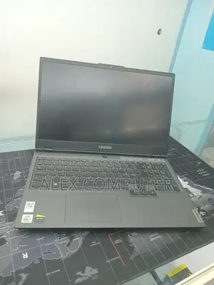New Laptop Lenovo Legion 5 16GB Intel Core I7 SSD 512GB