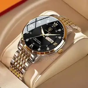 Poedagar Men's Quartz Watch With a Two-Tone Stainless Steel Band