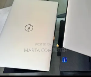 Photo - New Laptop Dell XPS 15 16GB Intel Core I7 SSD 512GB