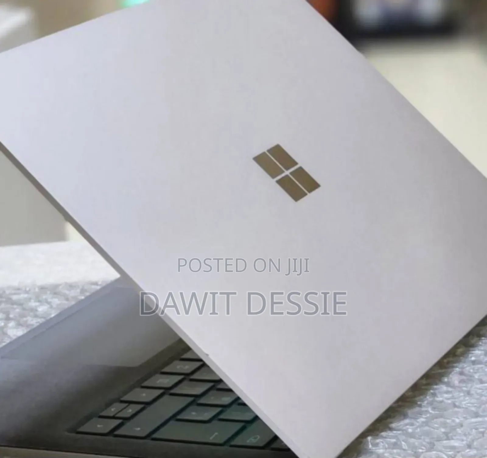 New Laptop Microsoft Surface 16GB Intel Core I7 SSD 256GB