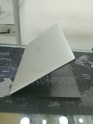 New Laptop Dell 16GB Intel Core I7 SSD 512GB