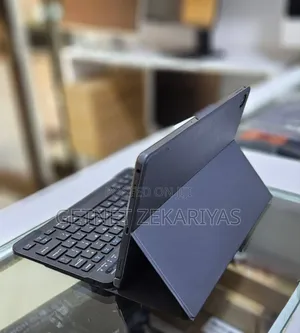Photo - New Lenovo M10 Plus 128 GB