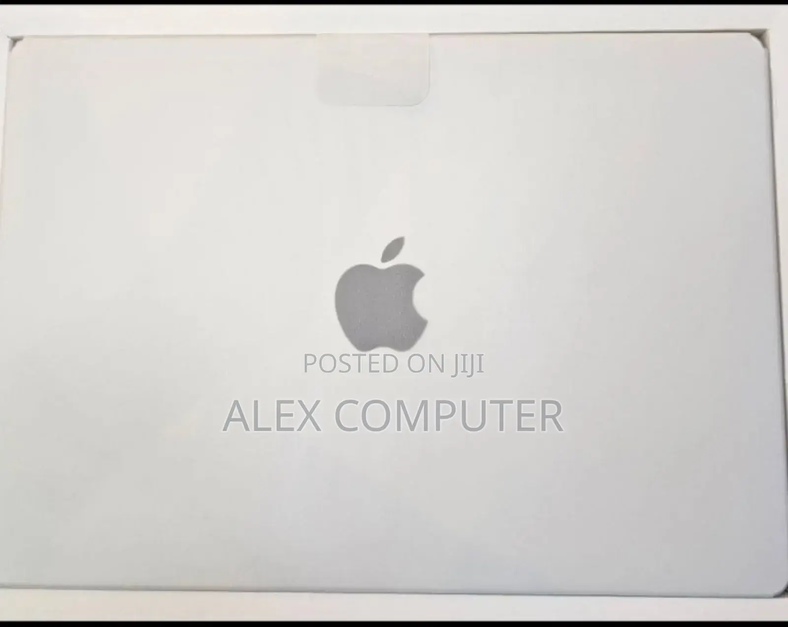 New Laptop Apple MacBook Pro 2024 M4 14-Inch 16GB Apple M4 SSD 512GB