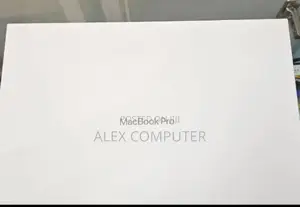 New Laptop Apple MacBook Pro 2024 M4 14-Inch 16GB Apple M4 SSD 512GB