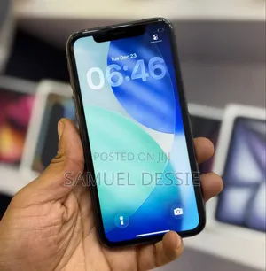 Photo - New Apple iPhone 11 128 GB