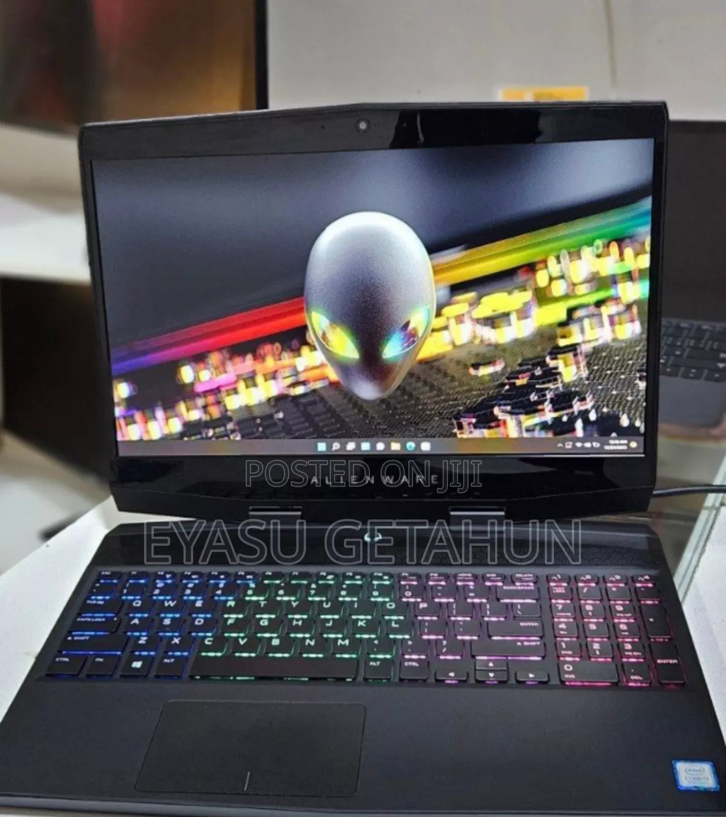 New Laptop Alienware M15 r3 16GB Intel Core i7 SSD 512GB