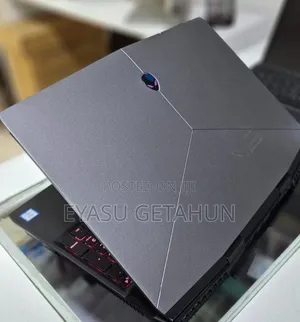 New Laptop Alienware M15 r3 16GB Intel Core i7 SSD 512GB