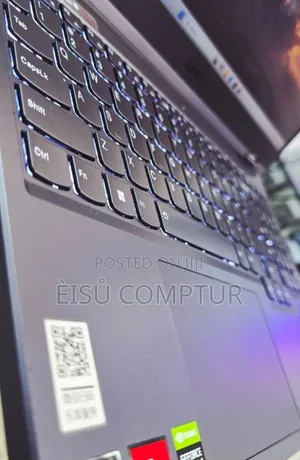 New Laptop Lenovo Legion 5 16GB AMD Ryzen 7 SSD 512GB