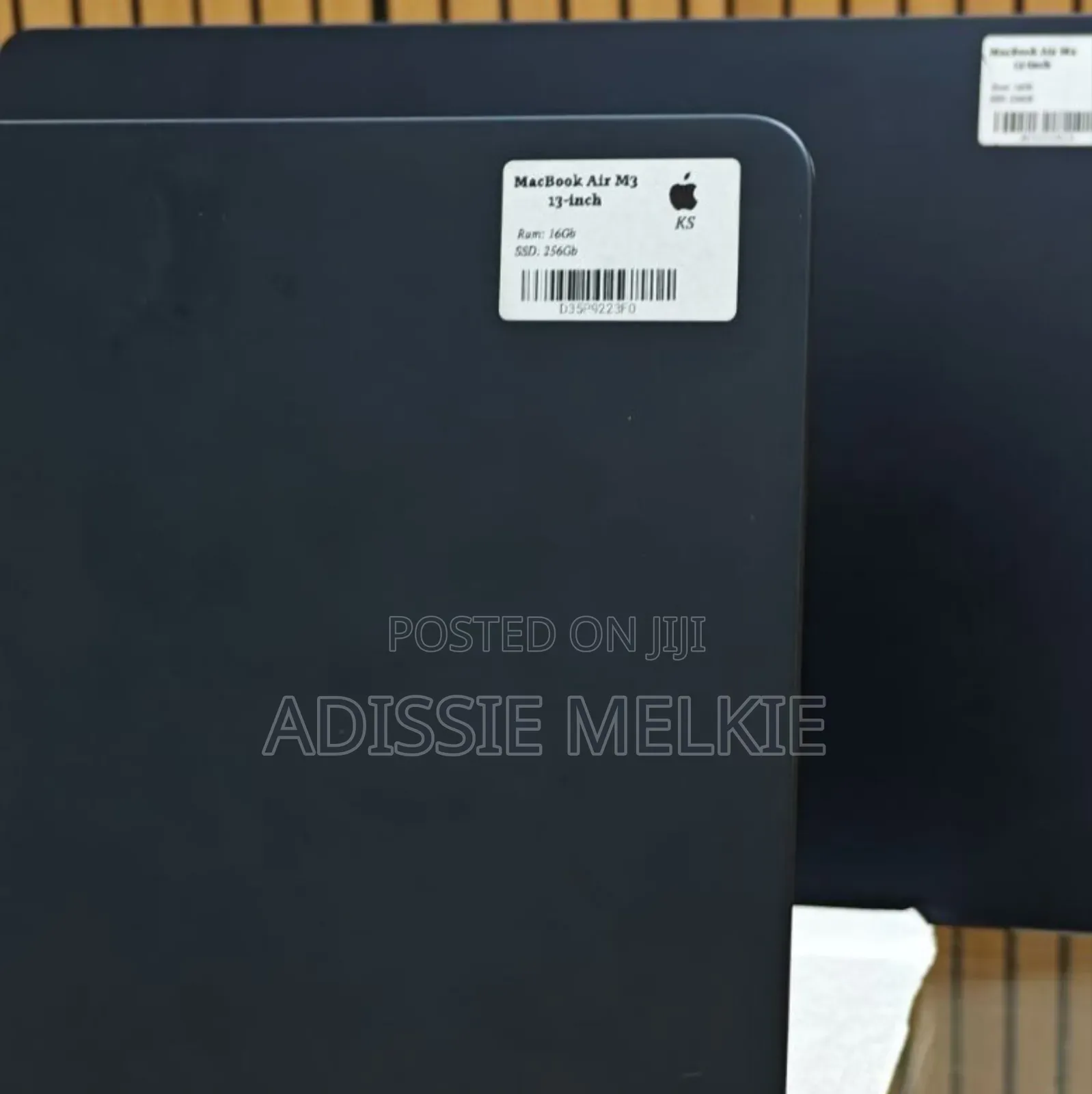 New Laptop Apple MacBook Air 2024 M3 13-Inch 8GB Apple M3 SSD 256GB