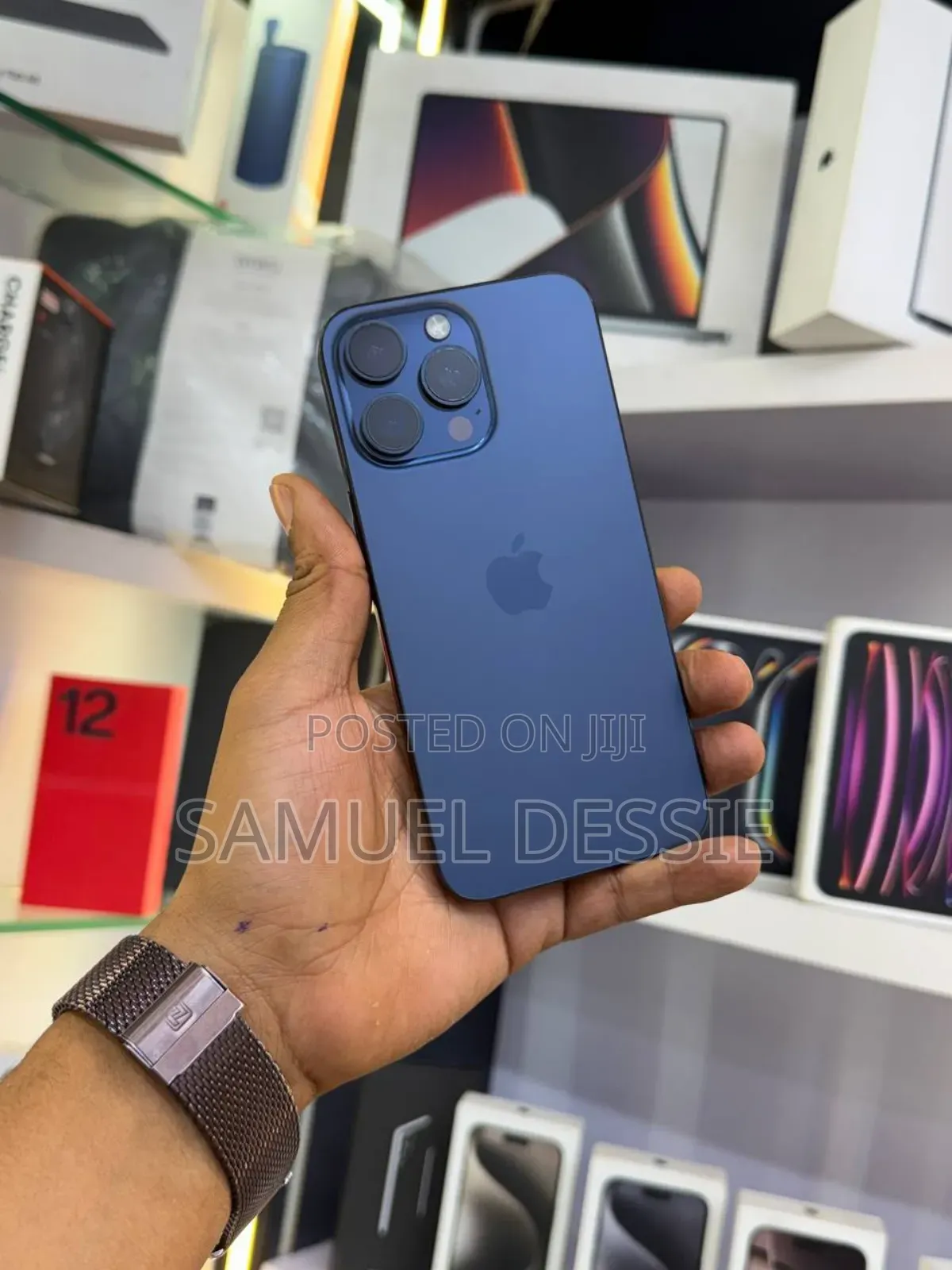 New Apple iPhone 15 Pro Max 256 GB