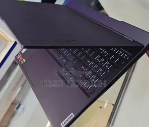 New Laptop Lenovo Legion 5 16GB AMD Ryzen 7 SSD 512GB