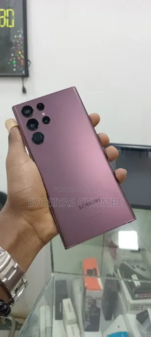 New Samsung Galaxy S22 Ultra 256 GB