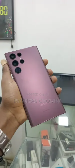 New Samsung Galaxy S22 Ultra 256 GB