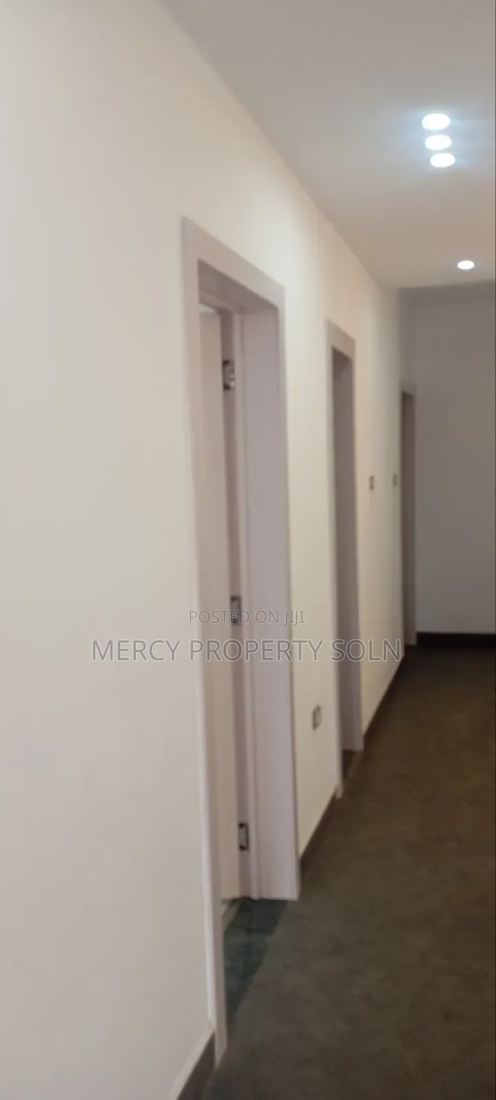 Furnished 5bdrm House in Bole for sale