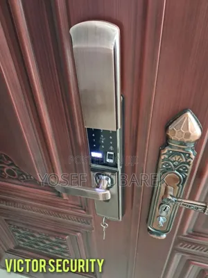 Photo - እርግጠኛ ደህንነት ቪክቶር Digital እጀታ