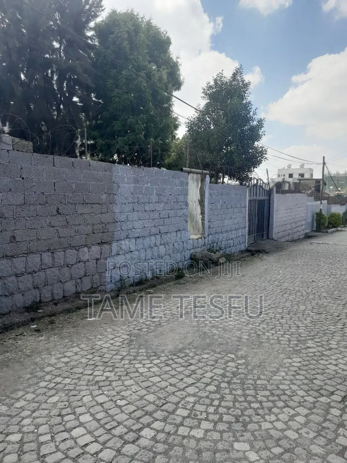 2bdrm House in ወሰን, Yeka for sale