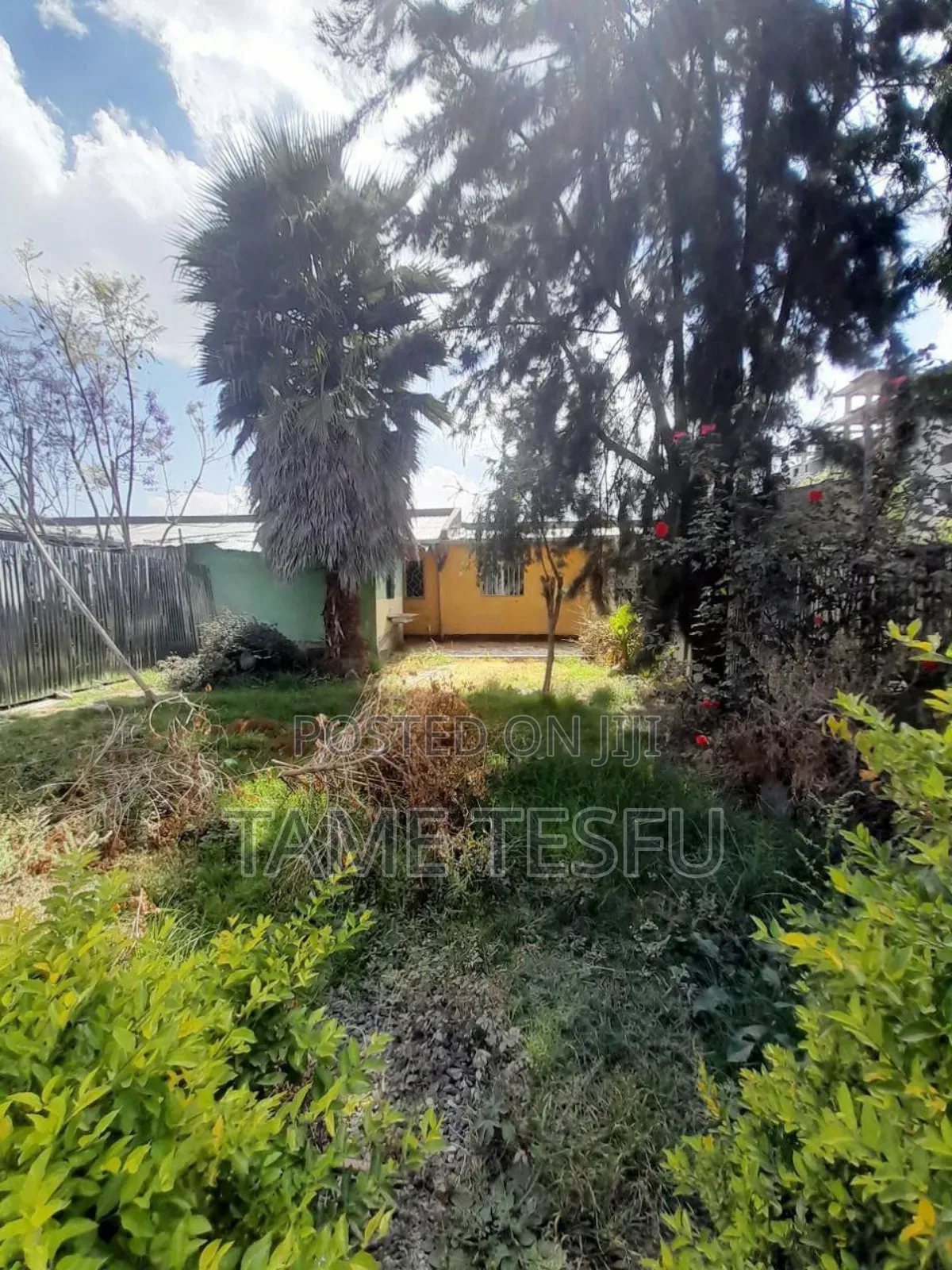 2bdrm House in ወሰን, Yeka for sale