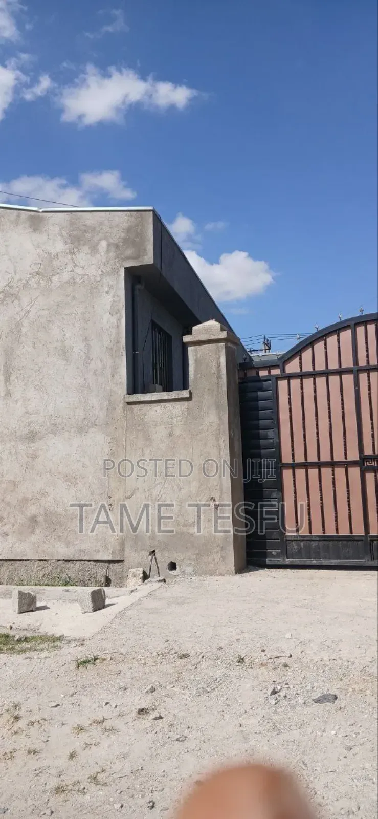 2bdrm House in ሀያት, Bole for sale